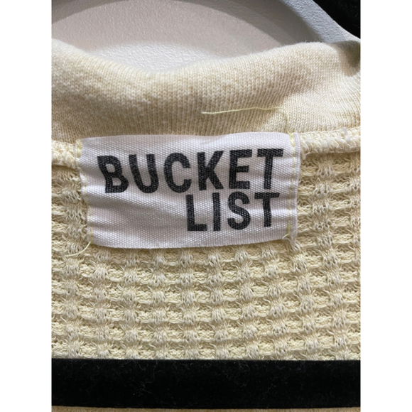 BucketList Waffle Knit Oversized Relaxed Shacket Shirt Womens Small Yellow - Picture 2 of 8